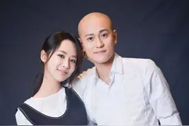 与杨紫分手1年，转身爱上毛晓慧的秦俊杰，现在过得怎么样？图片