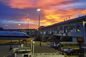 当兵还是升本图片