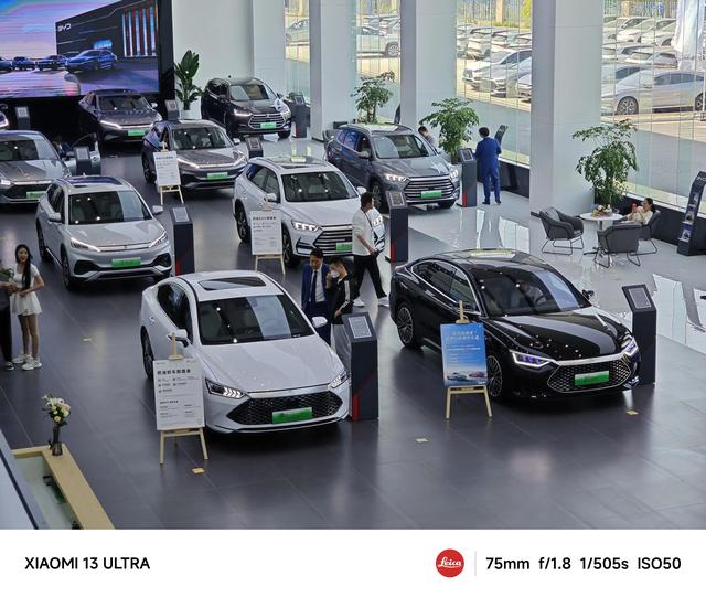 探索安徽最大比亚迪4S店，除了车还有这些惊喜等你发现！