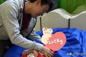 8年一直在退化！当女儿确诊雷特综合征后，家人的等待与期望——图片
