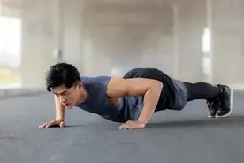 我的强肾经验：每天坚持做俯卧撑图片