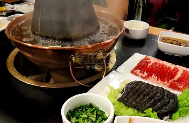 青铜不是青色的？那红铜是红色的吗？白铜黄铜呢？