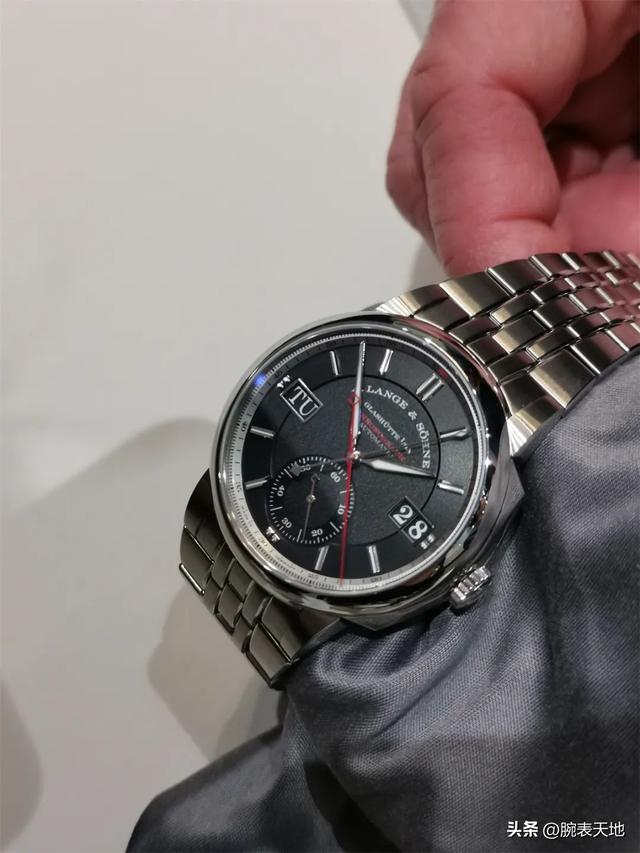 ȥ��ʿ����֮����Щ����ﲻס��