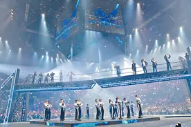 红馆演唱会事故背后，演出市场“野蛮生长”埋雷：舞台成本一般不超20%，很多直接从建筑工地拉人搭建图片