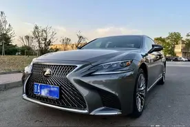 岳父花128.8万买辆雷克萨斯，问及不买奔驰时，说了实话图片