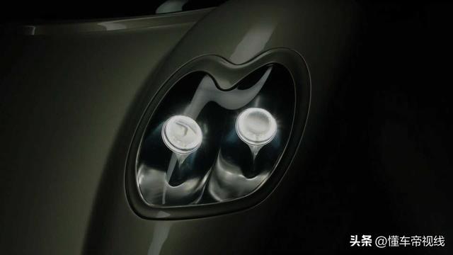 新车｜V12+序列式变速箱！9月12日亮相，帕加尼C10预告图发布