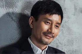 总演配角的田小洁，其貌不扬还离过婚，到底有什么魅力娶到江珊？图片