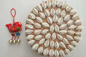 饺子就酒图片