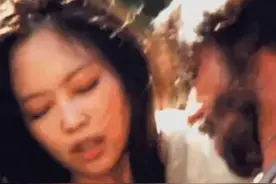 韩国女团闯美只能拍烂剧，大量擦边镜头曝光，画面糟糕被批太恶俗图片