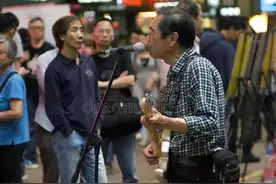63岁大爷再婚60岁大妈：白天夫妻晚上邻居的婚姻，有必要继续吗？图片