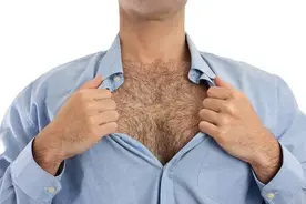 俗话说“男人无毛贵如金，女人有毛混半街”，为何有些男性不长毛图片