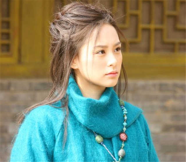 “阿娇”新电影，号称女版监狱风云，被删减20分钟，结果面目全非