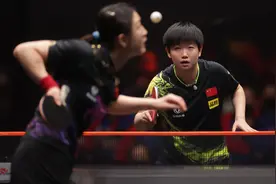 拒绝庆祝！孙颖莎夺冠后走向陈梦，一细节征服球迷图片