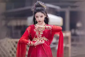 《长月烬明》：主角之外，配角也出彩，两对爱人的爱恨纠葛图片