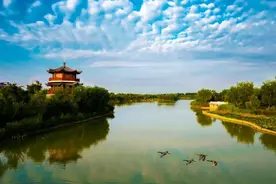这座风情万种的小城，把水墨画搬进了现实！图片