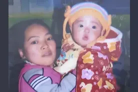 云南身高仅80公分“袖珍妈妈”，嫁“罗锅”丈夫，不顾危险生二胎图片