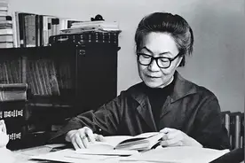 读过《杨绛传》我顿悟，成熟是从摆脱内耗开始的图片