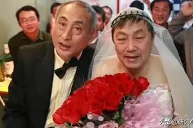 同性恋越来越多越来越低龄化什么原因？图片