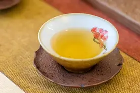 一个人最愚蠢的行为，就是不停地“争”图片