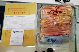 “法官，我是来还钱的 ”，八旬老人卖废品诚信还债图片