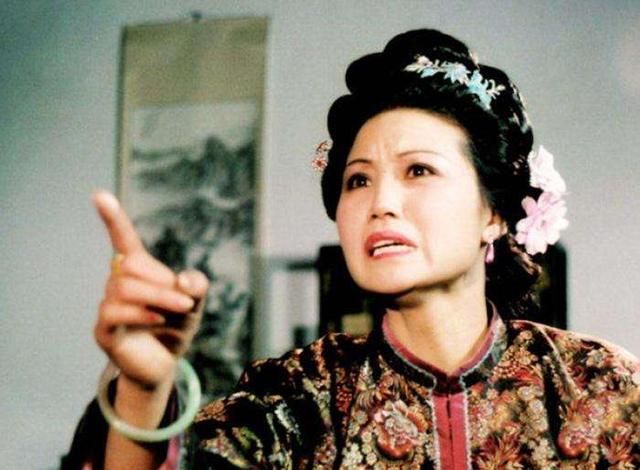 《红楼梦》中第一营销高手是谁?两次成功营销:拉赞助,成债主