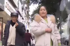 八旬老人再婚娶年轻妻子，8年后想要给她700万商铺养老，子女炸锅图片