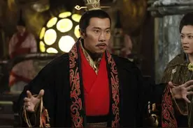 史上被“蠢死”的3个帝王：中国1个、西方1个，日本那位蠢到极点图片