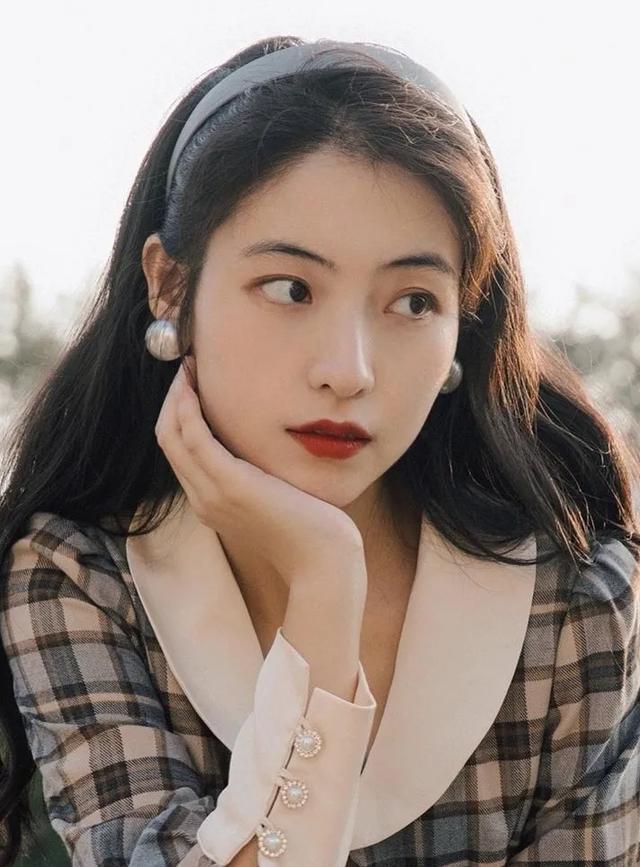 吊打韩国化妆术！中国女生这样化妆也太美了