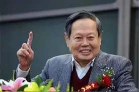 杨振宁的“长寿秘诀”：运动、饮水都靠边站，这4点很关键！图片