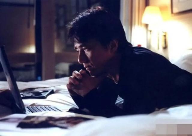 个个票房惨败，个个都是经典，有的巨亏1.5亿，导演郁郁而终