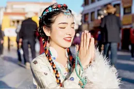 去珠峰旅游有多贵？开车进去还得给车买票，上个旱厕都得花上百元图片