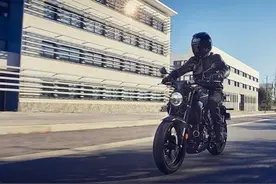 台湾本田正式发布2023款CB300R，增加档显和滑离图片