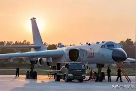 中俄联合作战：16架图-160和100架轰-6K的导弹打击，哪个更厉害？图片