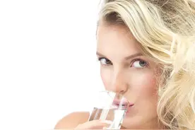 对水的六种误解图片