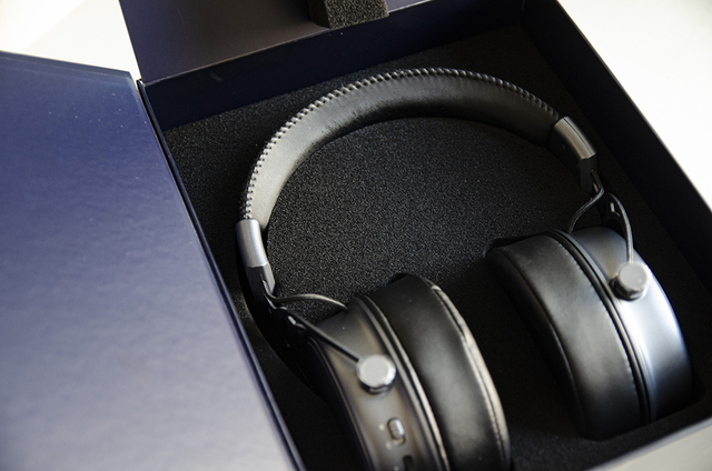 享受双音腔带来的音乐游戏，雷柏VH800双模无线游戏耳机体验有感