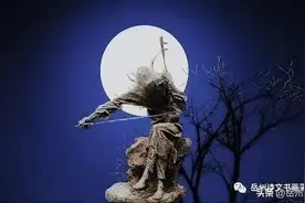 二 泉 映 月图片