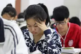 浙江女生为逃避高数，精挑细选了一个专业，没想到“自投罗网”了图片