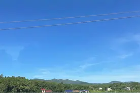 姑姑在侄子面前说妈妈的坏话，如果是你，会跟她理论吗图片