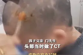 父亲称儿子被生母虐待致截肢，“冷水泡脚、热水烫头”，当地回应：母亲已被警方批捕，将帮扶孩子后续治疗图片