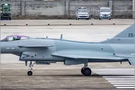 空重9.75吨，最大推力14.5吨！巴基斯坦空军公布歼10C整套性能图片