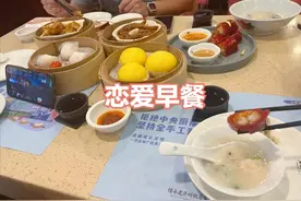 广东女子晒单身与恋爱伙食对比，走红朋友圈，网友：没对比没伤害图片