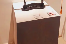 短视频上面兜售唐刀和龙泉剑，谁去承担由此造成的后果图片
