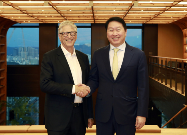 比尔・盖茨前往韩国，会见三星李在镕等多位韩企高管