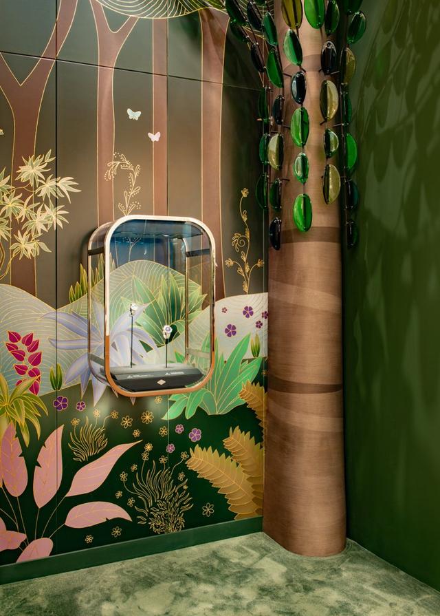 Ů��ʾ������ܼ�������ű������鱦��