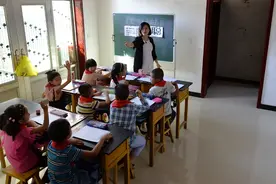 “伪复姓”名字正流行，家长自认为高大上，实际上会连累娃被嘲笑图片