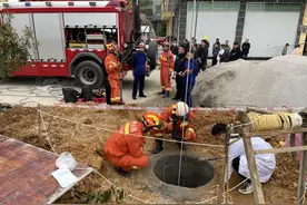 调皮的永远是男孩儿，不信你来看！图片