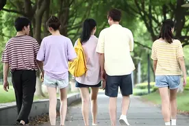 大学生请假“回家结婚”，辅导员遭遇的奇葩请假理由，你试过吗？图片
