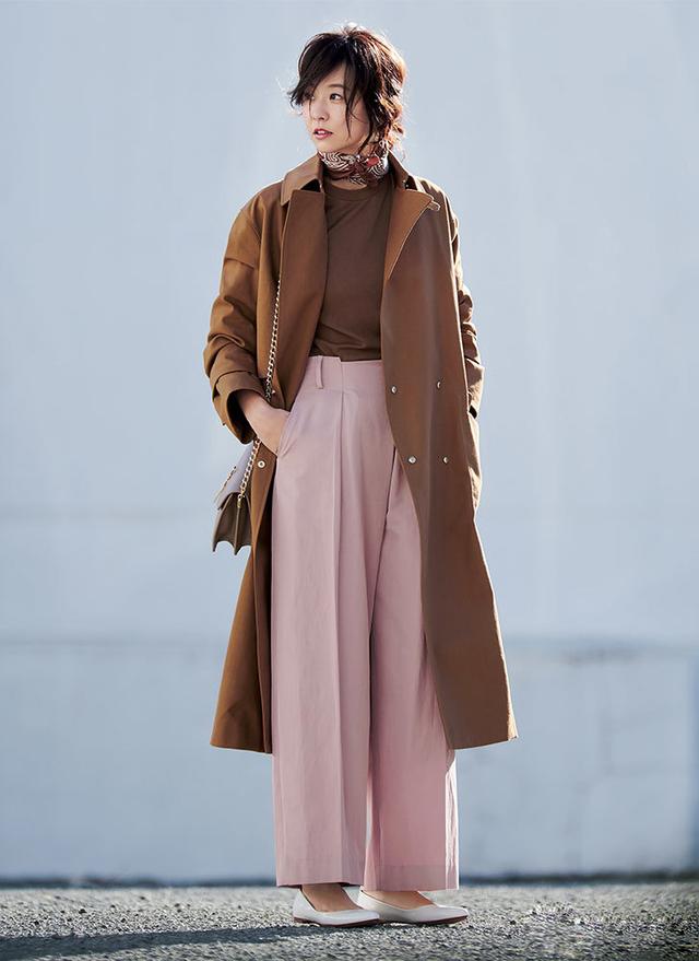 什么色 什么色=棕色,棕色搭配这17个颜色最好看,浓郁复古味绝美 - 冷