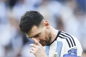 哈亚丨C罗又抢了梅西的头条？图片