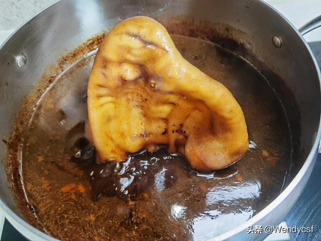 花旗参花胶炖竹丝鸡汤 花旗参煲花胶竹丝鸡汤